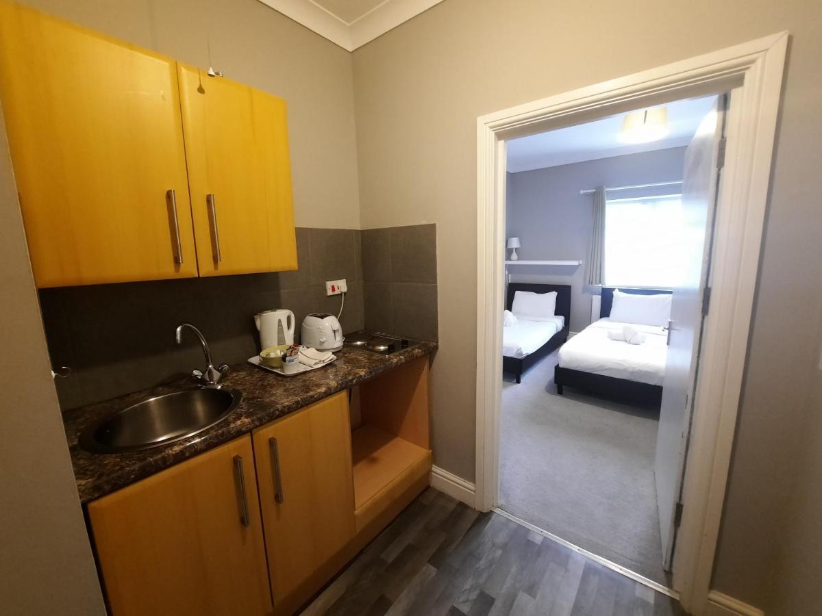 סאות'המפטון Addenro Apartments מראה חיצוני תמונה